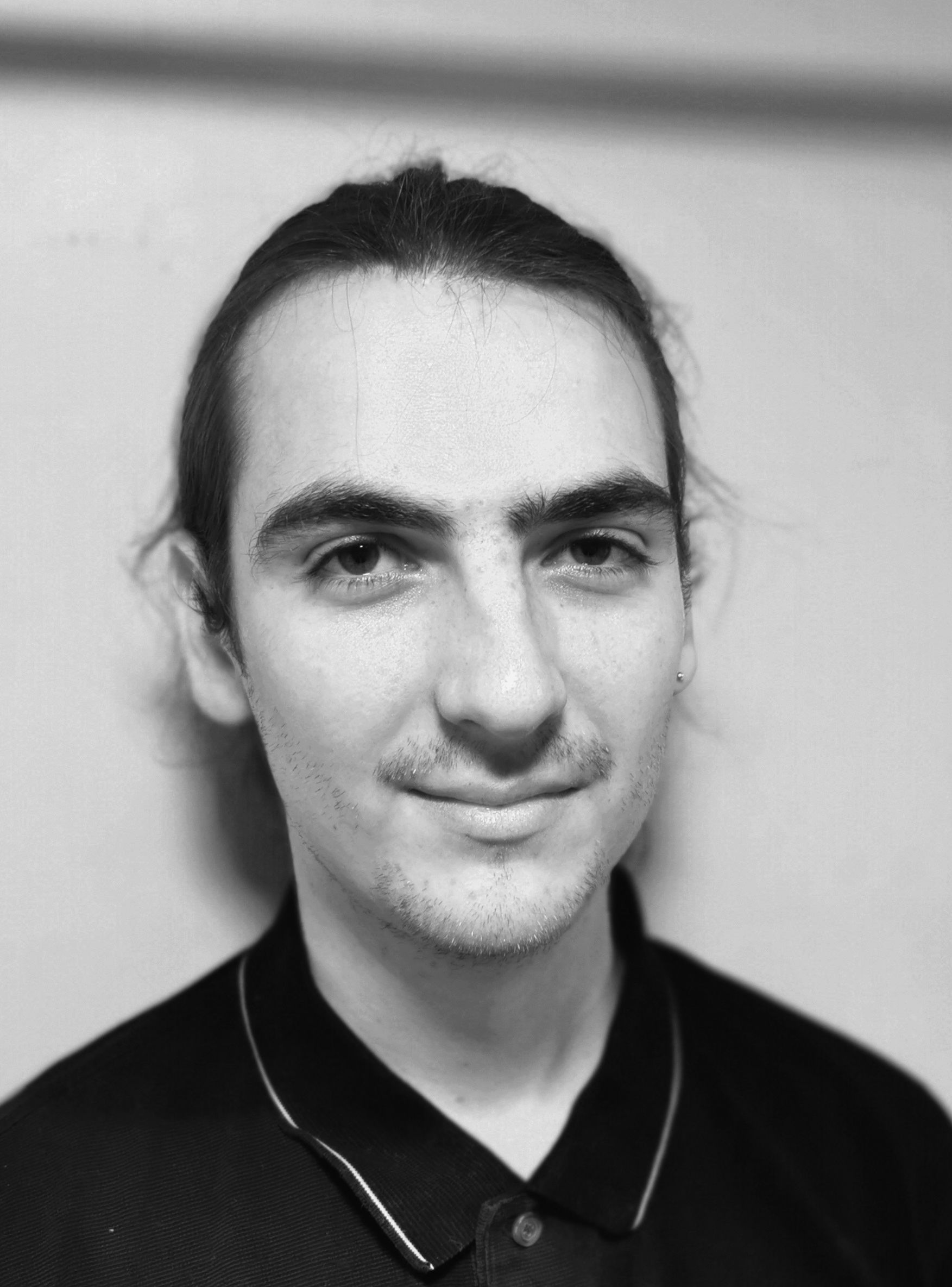 Headshot of Alexander Harpum